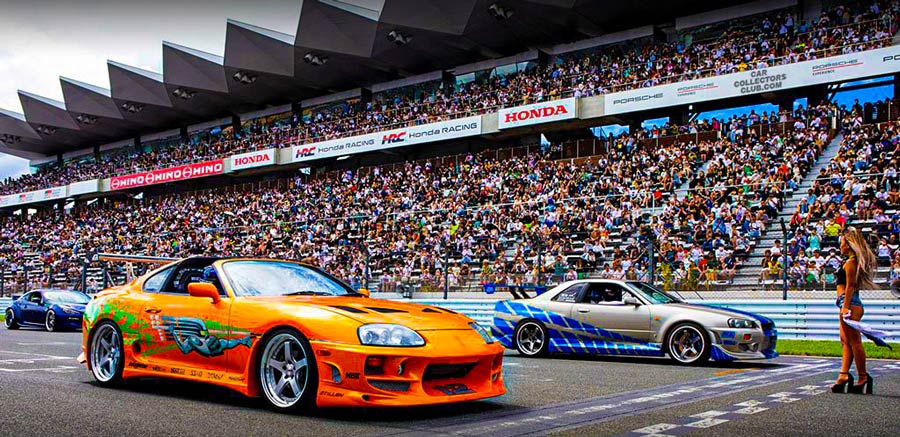 Over 10,000 car enthusiasts at the Fuji Speedway racetrack.