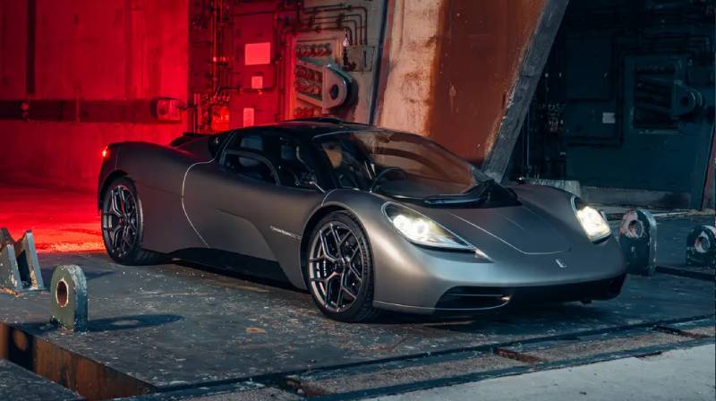 Front View 2024 Gordon Murray Automotive T.50
